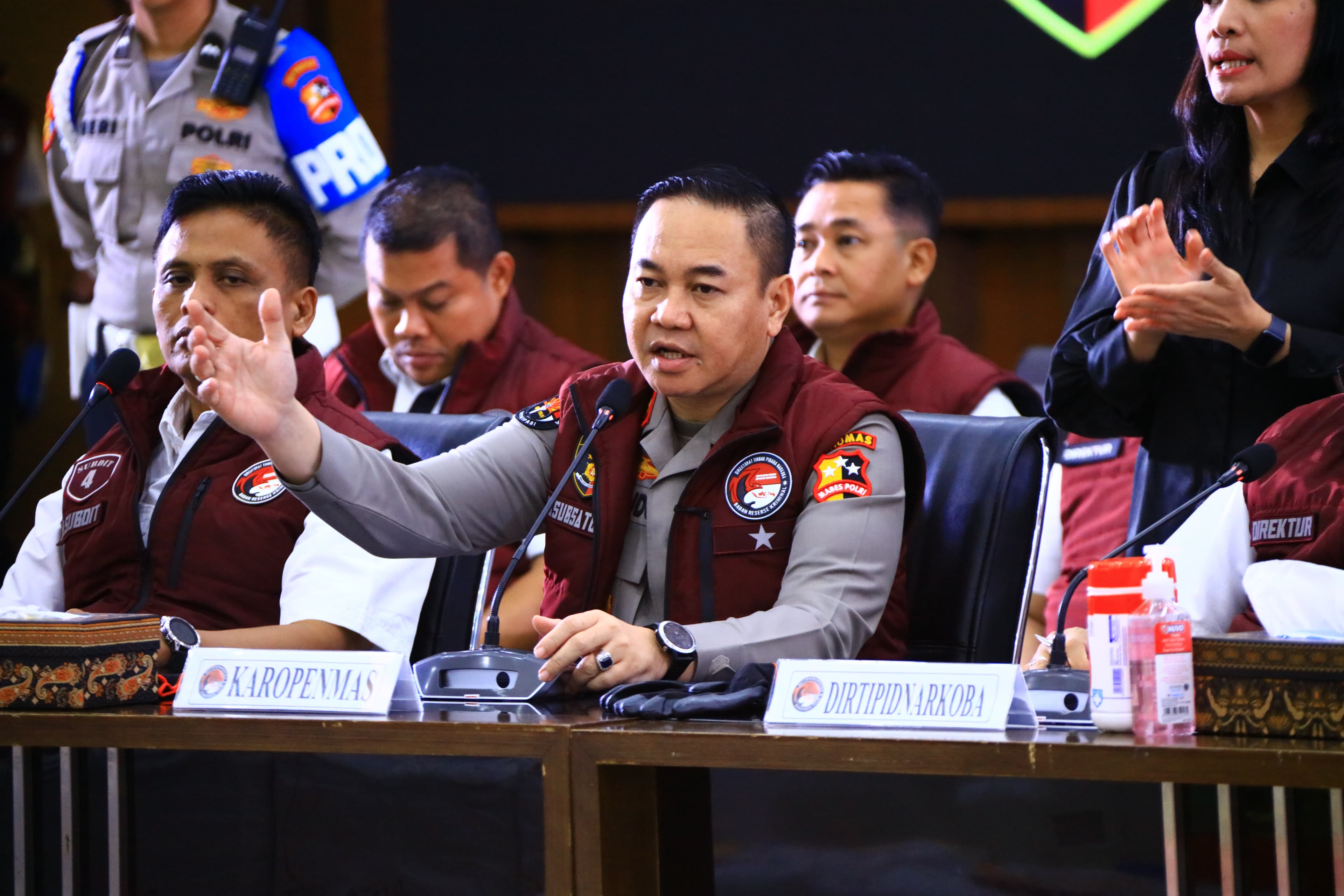 BARESKRIM POLRI UNGKAP 6.881 KASUS NARKOBA DALAM DUA BULAN, 9.586 TERSANGKA DITANGKAP DAN 4,171 TON NARKOTIKA