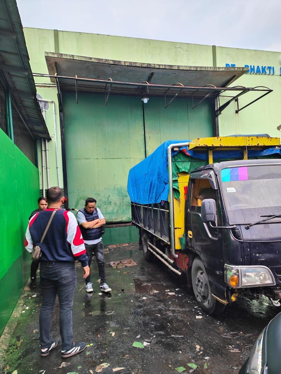 Polri Ungkap Kecurangan Minyak Goreng di Depok, Ribuan Liter Disita
