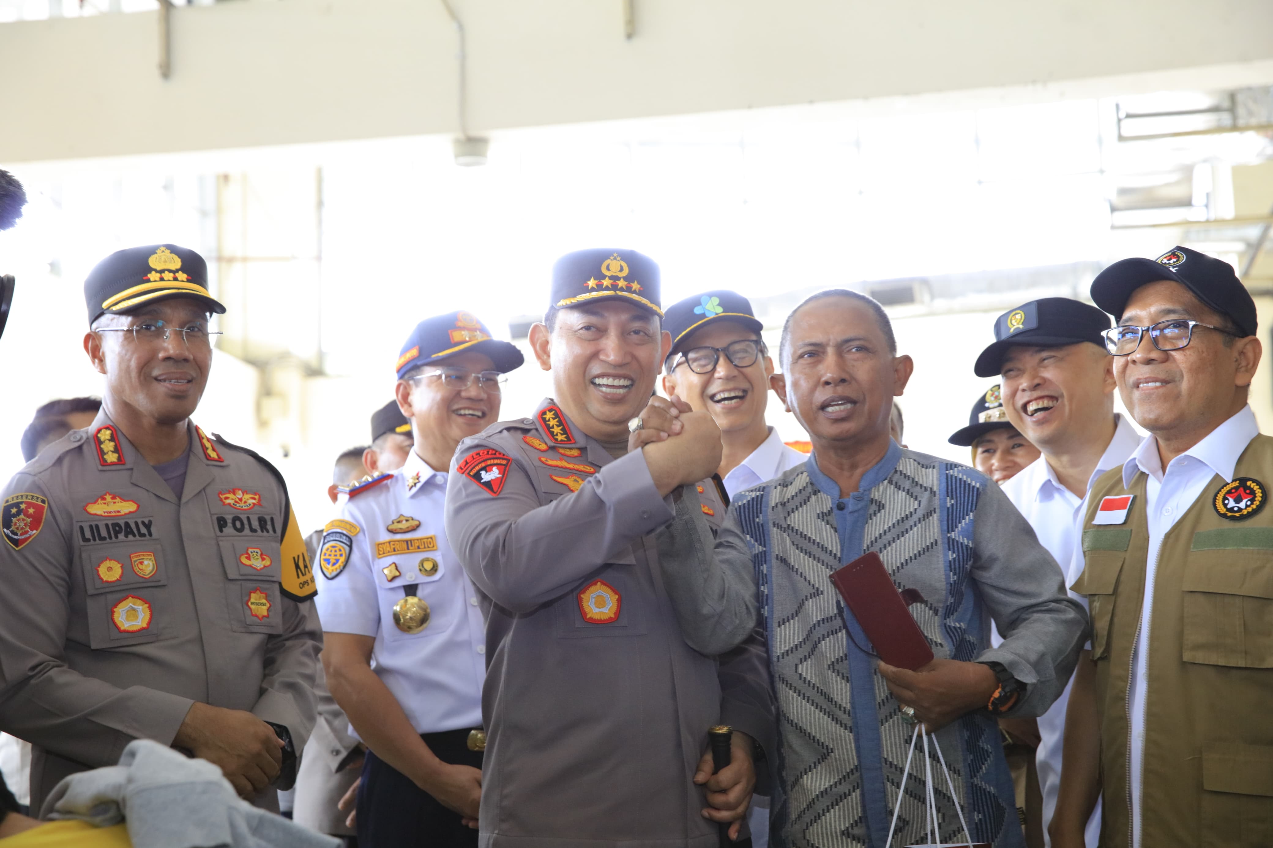 Tinjau Terminal Pulo Gebang, Kapolri Perintahkan Petugas Persiapkan Skema Rekayasa Lalu Lintas