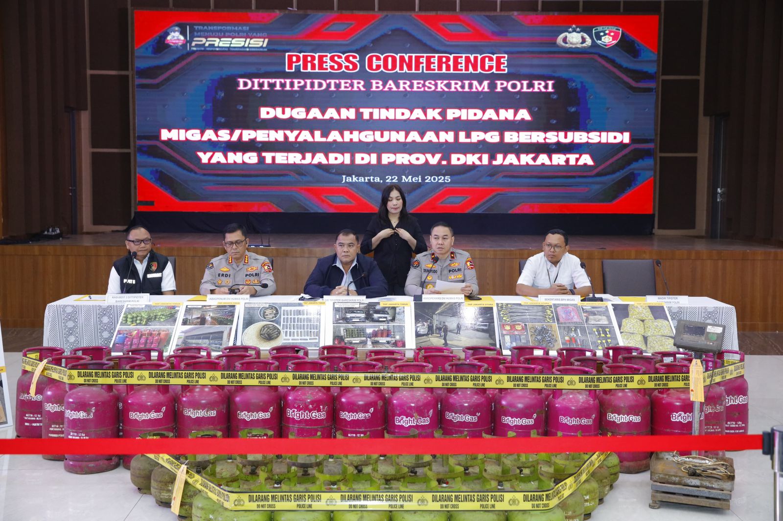 *Bareskrim Polri Bongkar Sindikat Oplosan Gas Subsidi di Jakarta, Negara Rugi Rp16,8 Miliar*